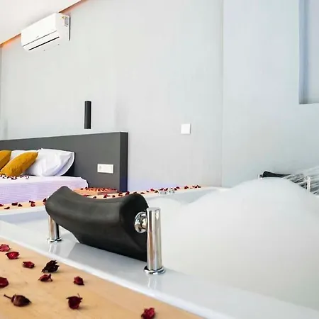 Villa Kaya *